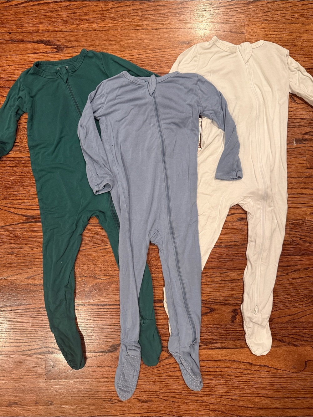 Bundle of Kyte baby zippered footie pajamas 18-24